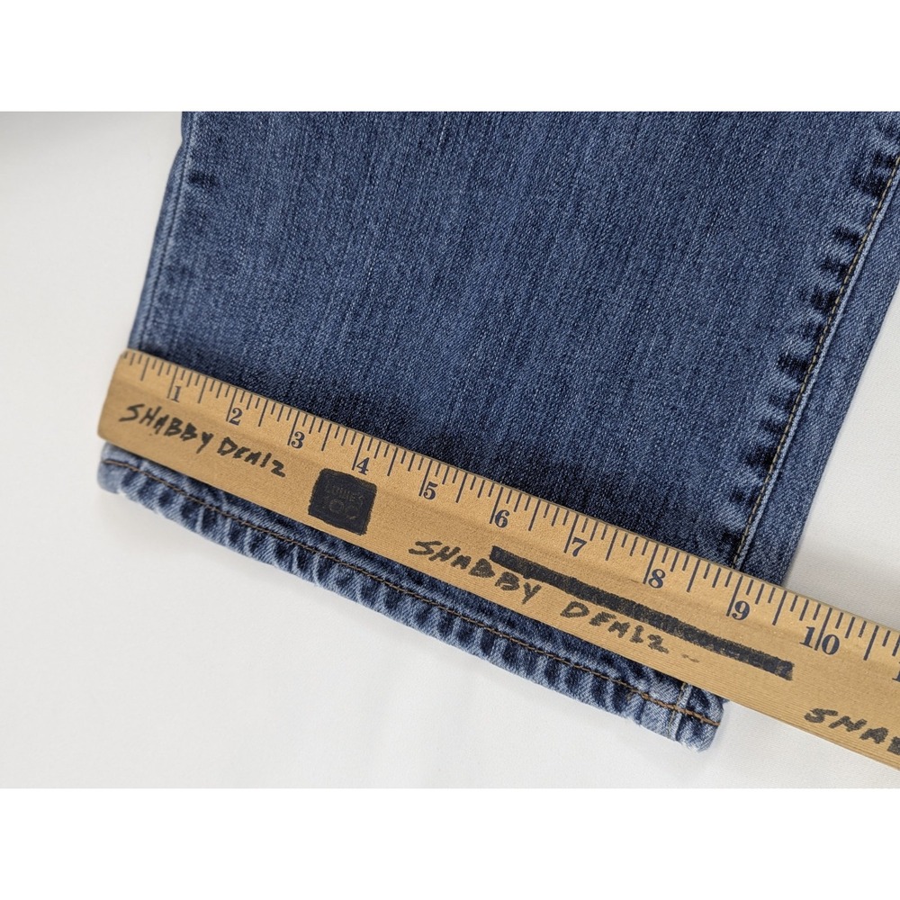 Lucky‎ - Picture 12 of 12